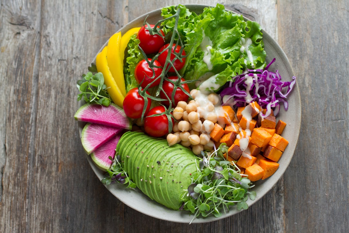 Nutrition principles for stress management